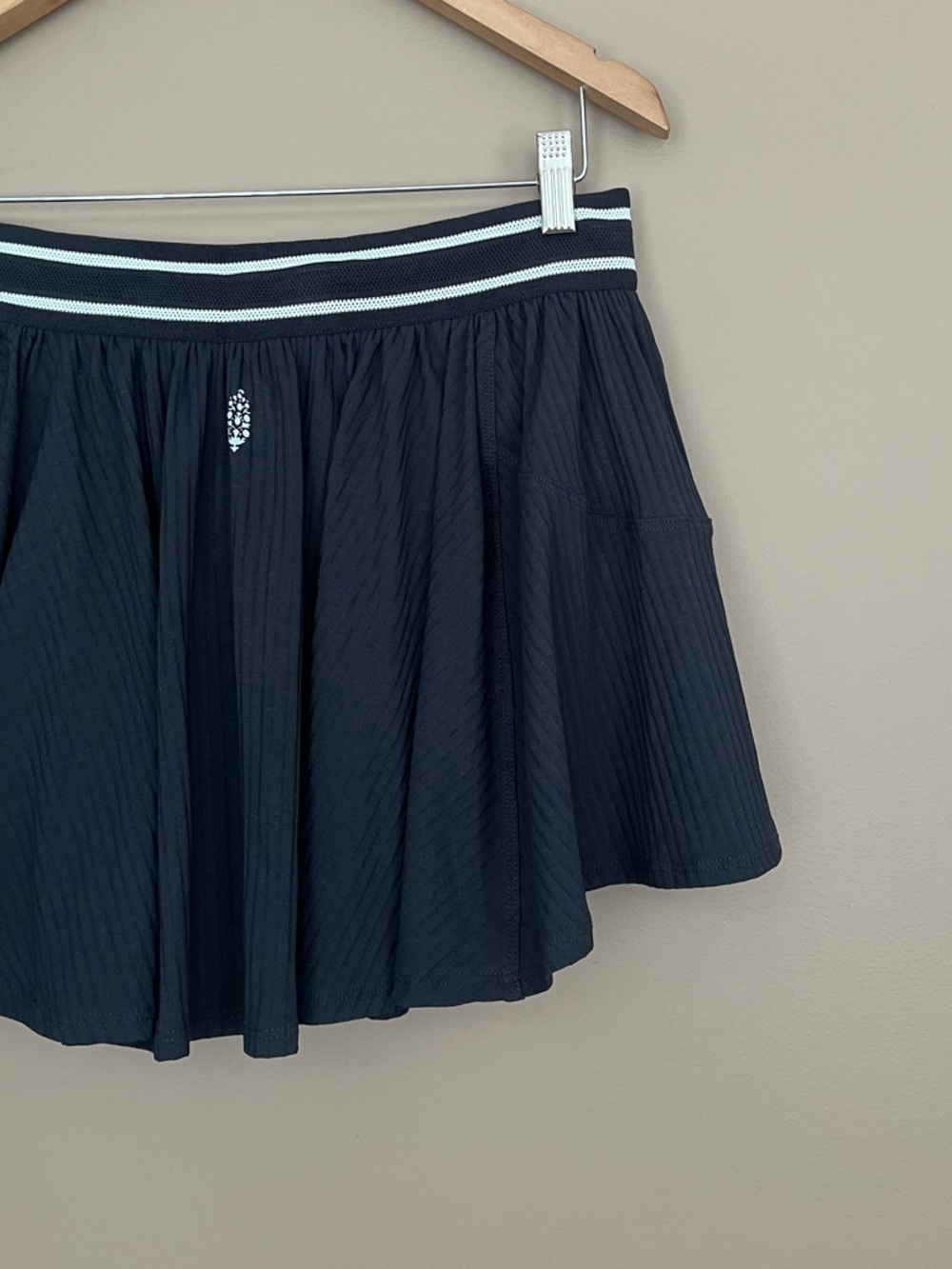 {FP Movement} Sultry Skort in Black - Womens Large - NWT - Picture 8 of 14